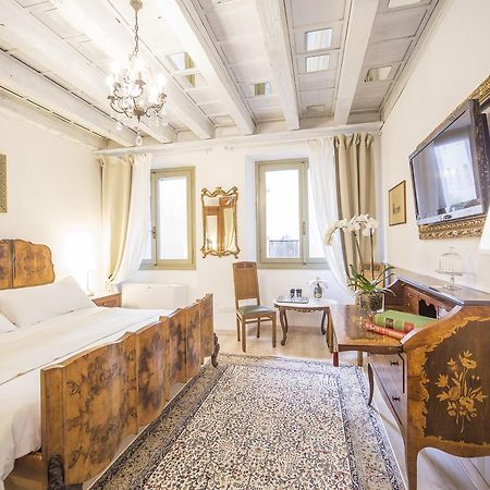 Corte Realdi Boutique Rooms Verona Exterior photo