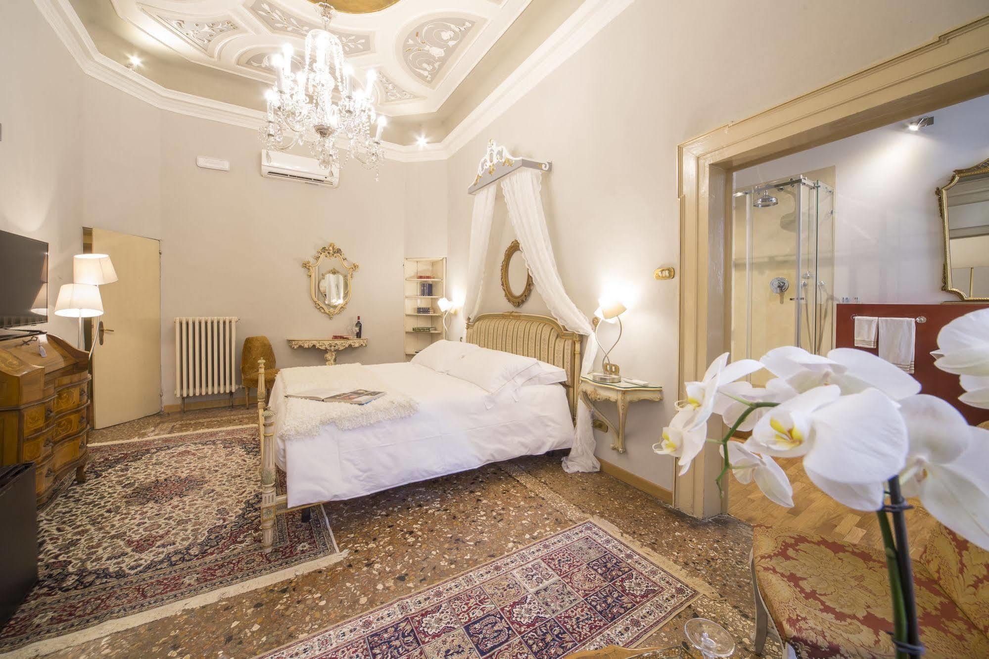 Corte Realdi Boutique Rooms Verona Exterior photo